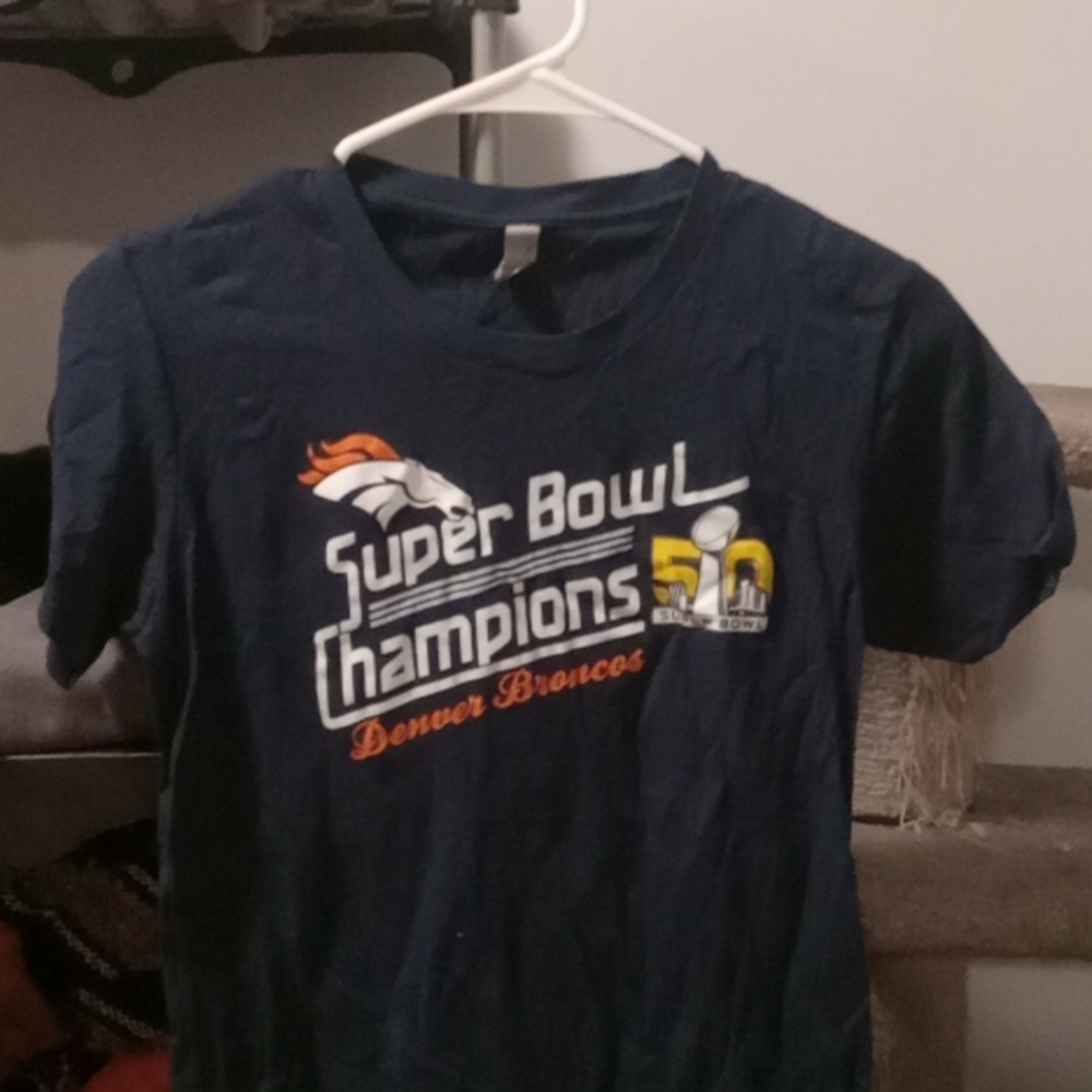 Nfl denver broncos tshirt